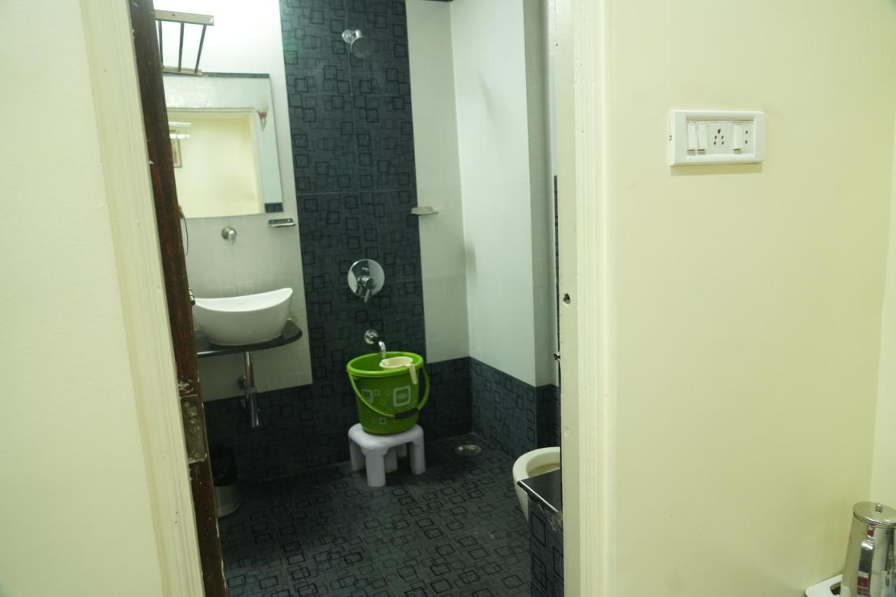 Hotel Avon International Aurangabad  Bagian luar foto