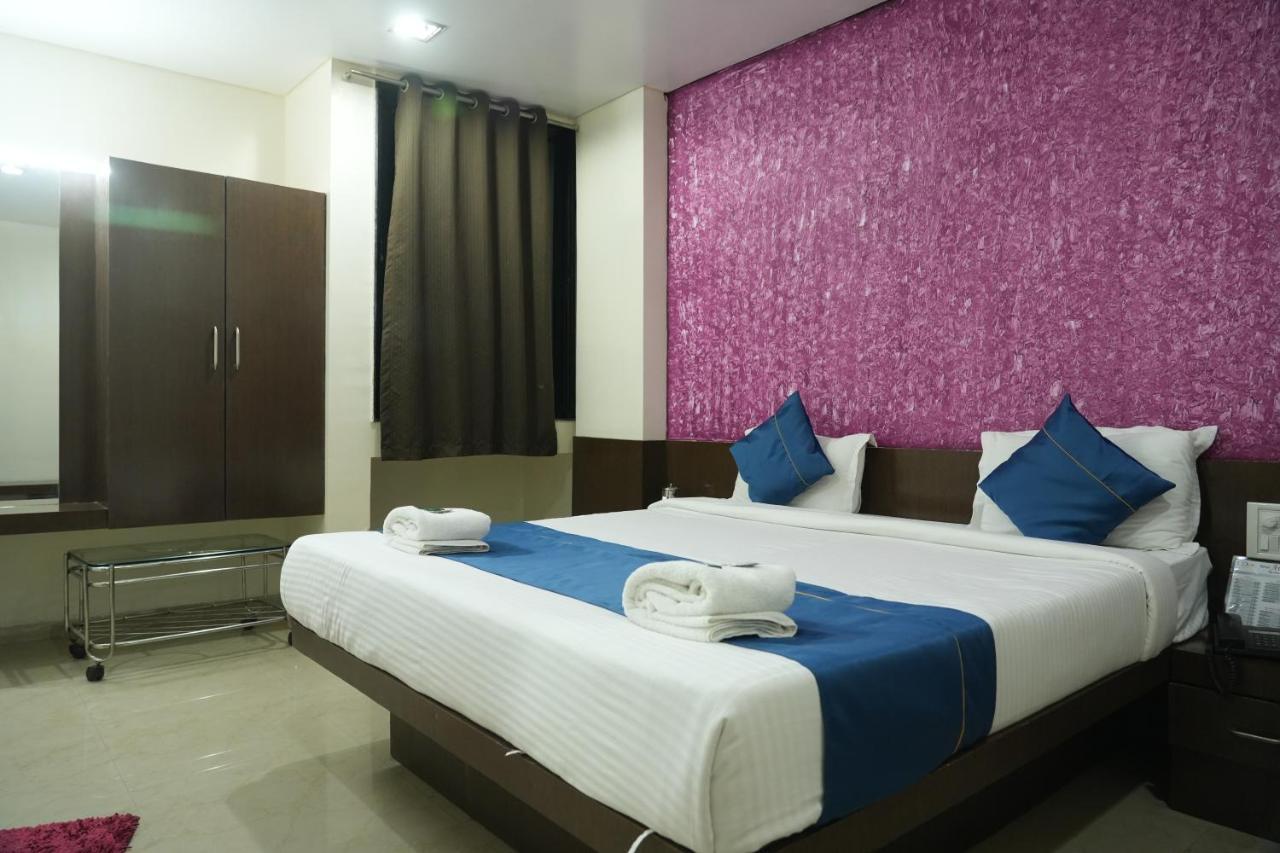Hotel Avon International Aurangabad  Bagian luar foto