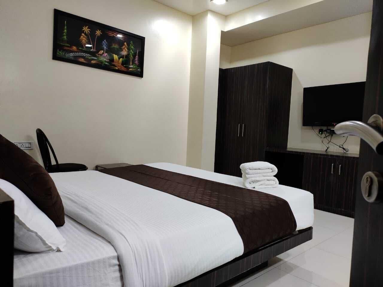 Hotel Avon International Aurangabad  Bagian luar foto