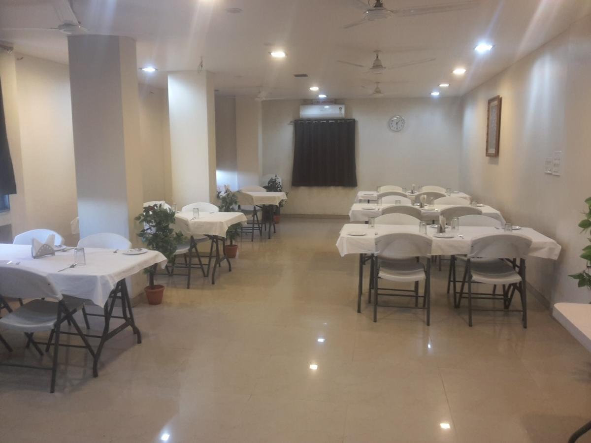 Hotel Avon International Aurangabad  Bagian luar foto