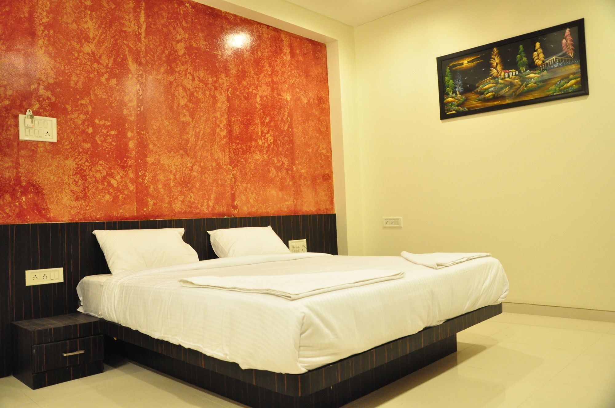 Hotel Avon International Aurangabad  Bagian luar foto